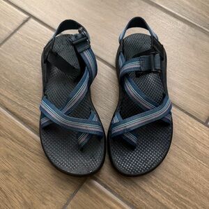 Chaco Women’s Size 8 Single Strap Blue Purple Adjustable Sandal